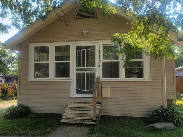 1112 Woodsum Street, Jackson, MI 49203