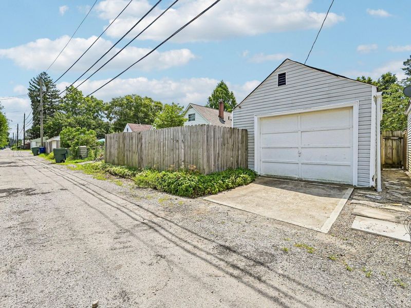 484 E Jeffrey Place, Columbus, OH 43214 Photo 44