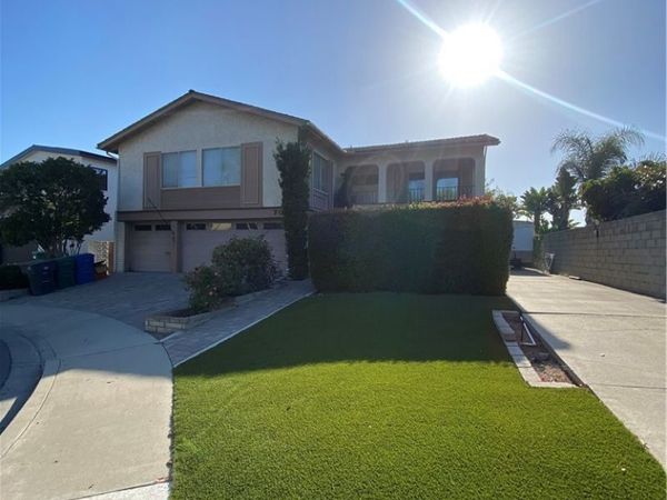 700 Pepper Tree , Long Beach, CA 90815