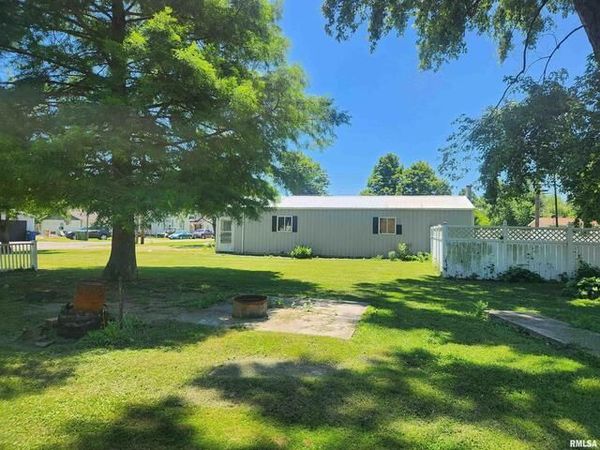202 W Hetherington Street , Cutler, IL 62238