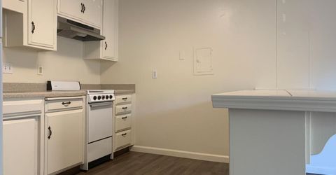 145 E 12th St #5, Unit 5, Tracy, CA 95376 Photo