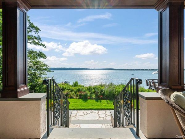353 Centre Island Road , Oyster Bay, NY 11771