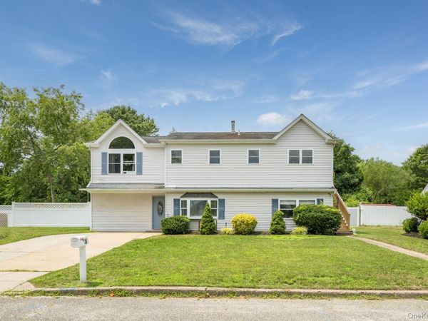 36 Balsam Drive , Medford, NY 11763