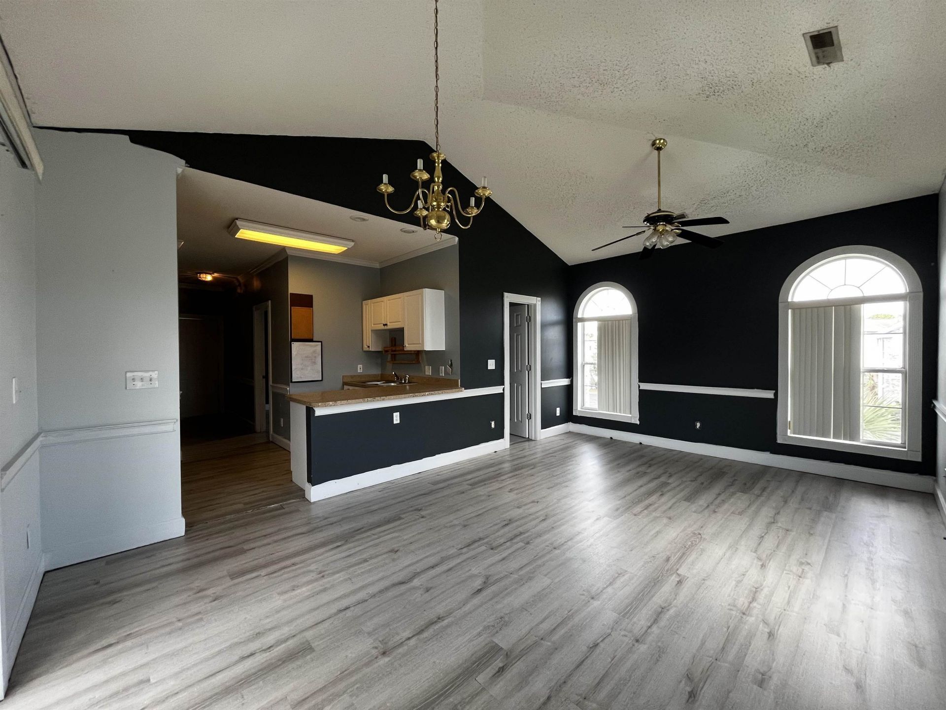 4725 Wild Iris Dr.  Photo 5