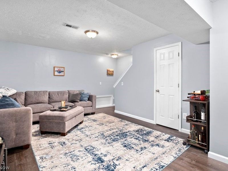 107 Meander Lane, Elyria, OH 44035 Photo 23