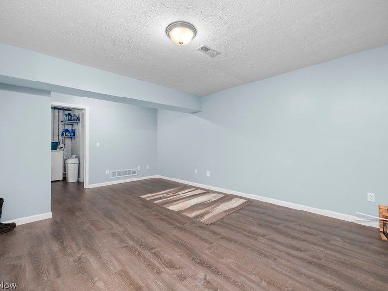 107 Meander Lane, Elyria, OH 44035 Photo 41