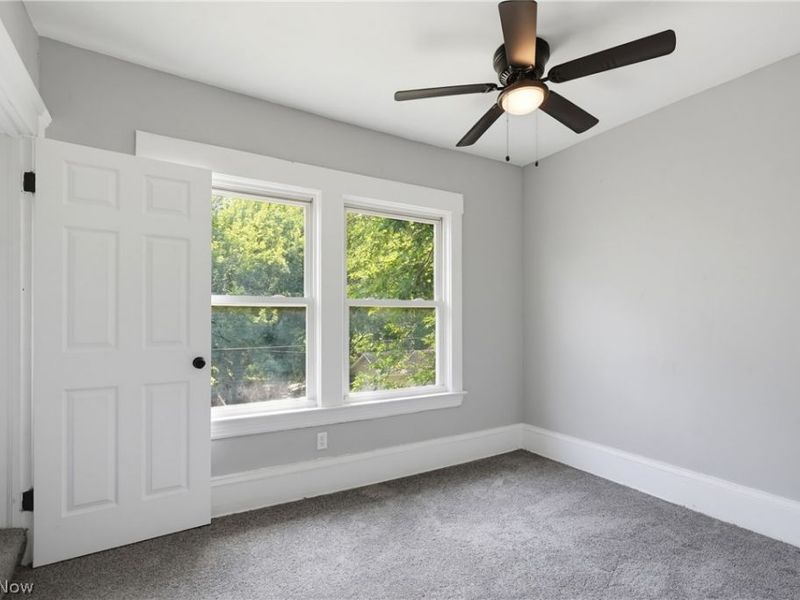 600 E 103rd Street, Cleveland, OH 44108 Photo 14