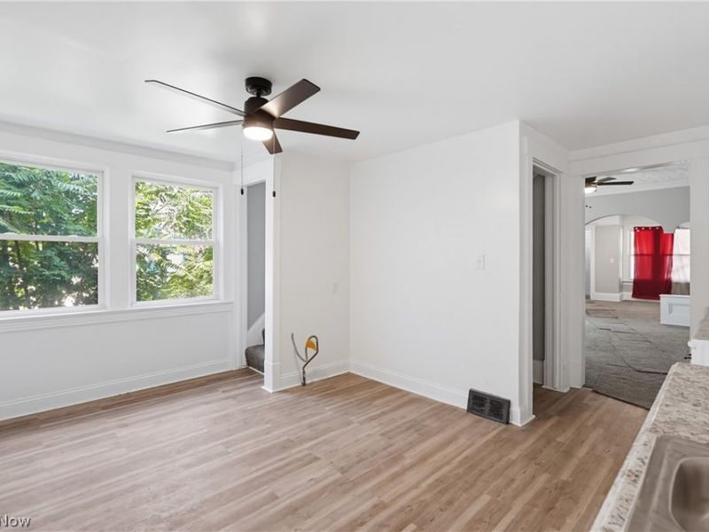 600 E 103rd Street, Cleveland, OH 44108 Photo 28
