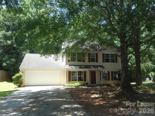 8037 Shiny Meadow Lane , Charlotte, NC 28215