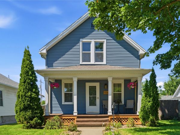 1106 J Avenue NW, Cedar Rapids, IA 52405
