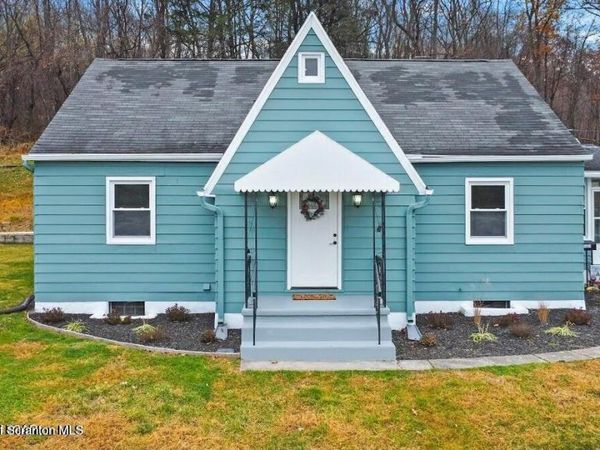 1251 Shoemaker Avenue, West Wyoming, PA 18644