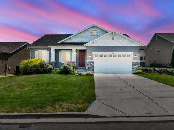 193 E OLIVIA LN , Saratoga Springs, UT 84045