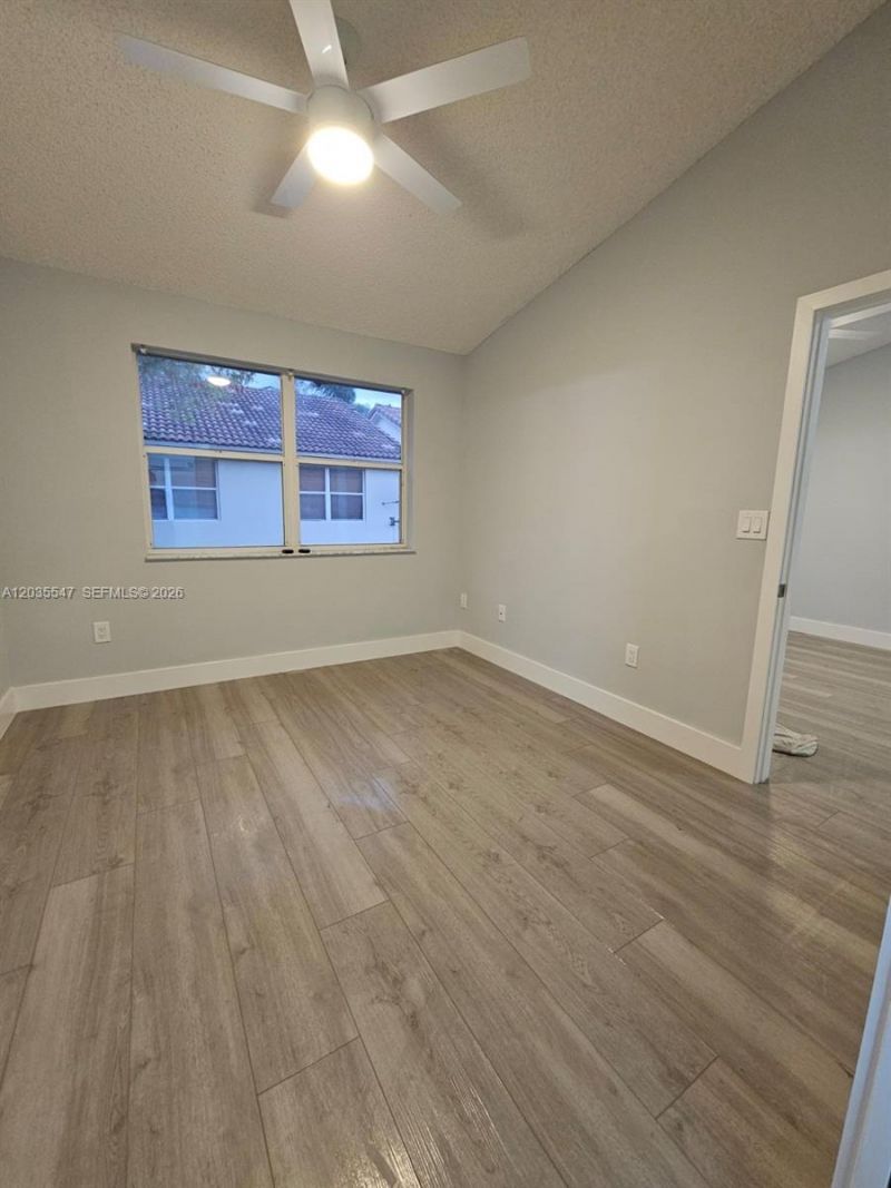 10823 NW 3rd Ct , Unit B12U, Pembroke Pines, FL 33026 Photo