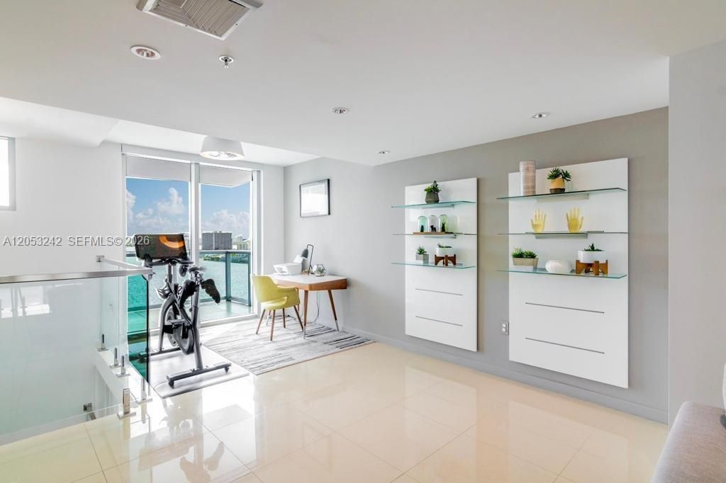 7928 East Dr, Unit 1604 + DEN, North Bay Village, FL 33141 Photo