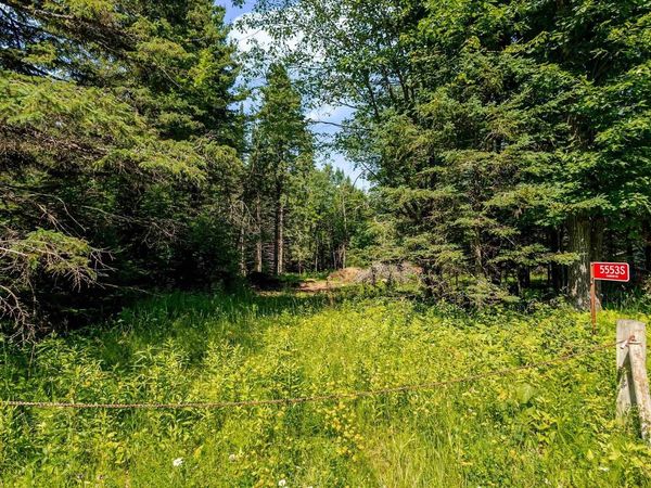 5553 S Darrow Rd, Superior, WI 54880