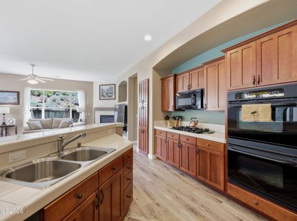 2845 Oxley Drive, Sparks, NV 89436 Photo