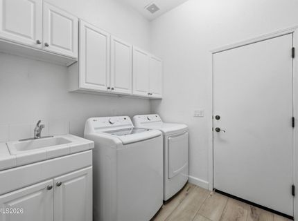 2845 Oxley Drive, Sparks, NV 89436 Photo