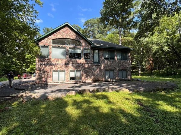 909 N Cascade Street, Osceola, WI 54020
