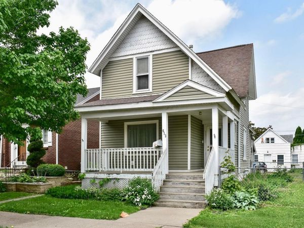 653 Johnson Street , Winona, MN 55987