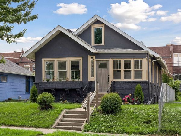 3823 Dupont Avenue N, Minneapolis, MN 55412