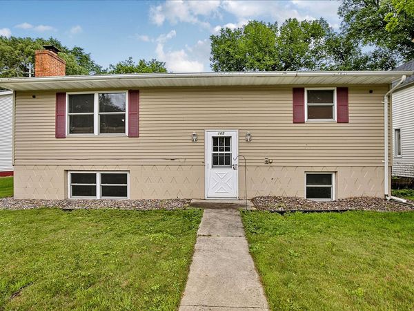 105 Barracuda Avenue SE, Avon, MN 56310