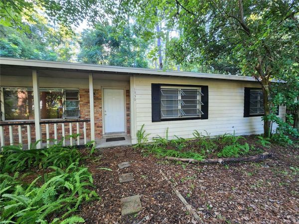 1339 NW 25 TERRACE , GAINESVILLE, FL 32605