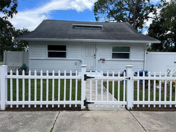 526 14TH AVENUE S, ST PETERSBURG, FL 33701