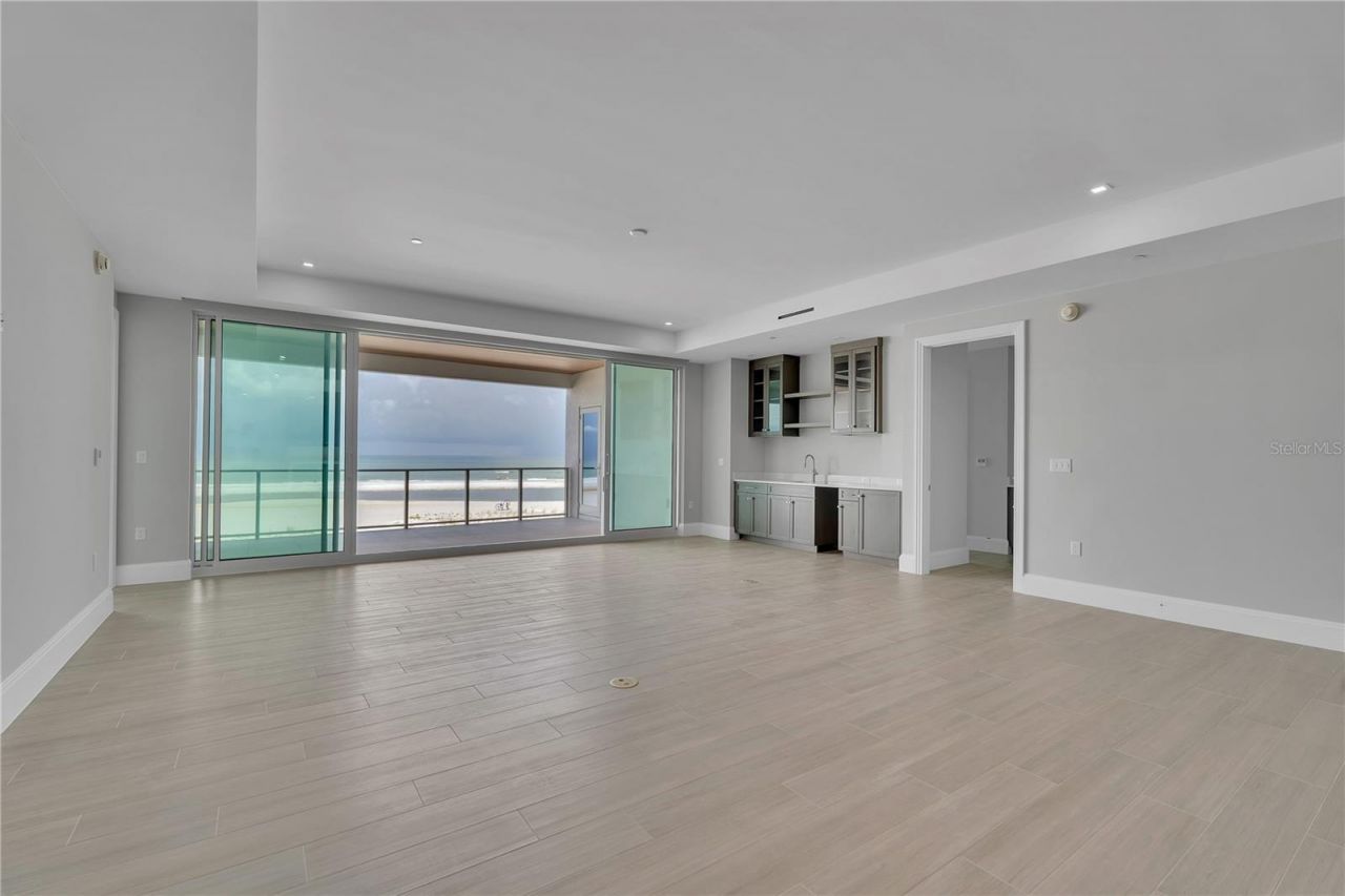 70 Avenida Veneccia, Unit 202, Sarasota, FL 34242 Photo