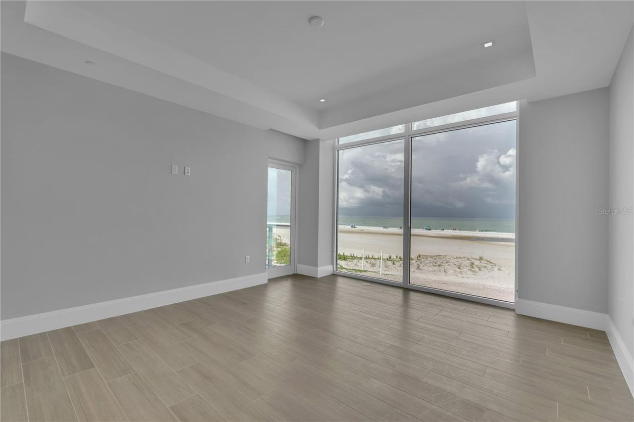 70 Avenida Veneccia, Unit 202, Sarasota, FL 34242 Photo