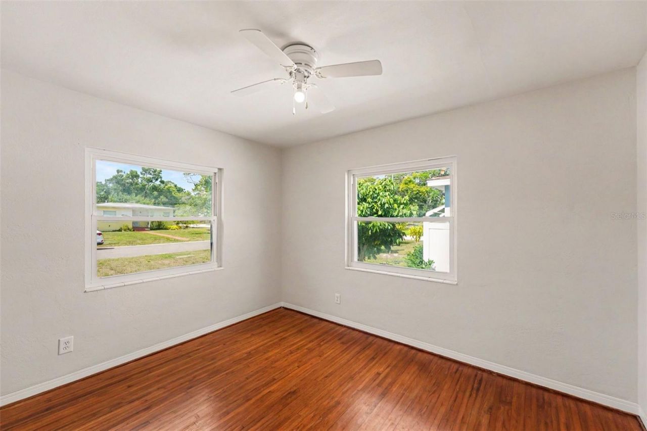 2343 36th Avenue N, Saint Petersburg, FL 33713 Photo