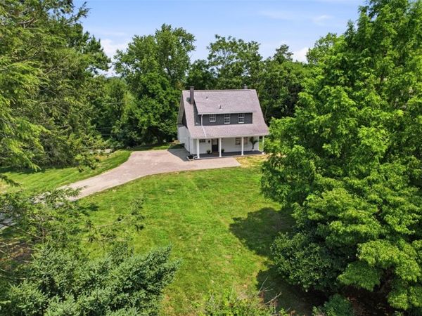 102 Crescent Hills Road, Pittsburgh, PA 15235