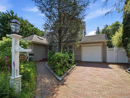 1273 Lake Shore Drive Massapequa Park, NY 11762