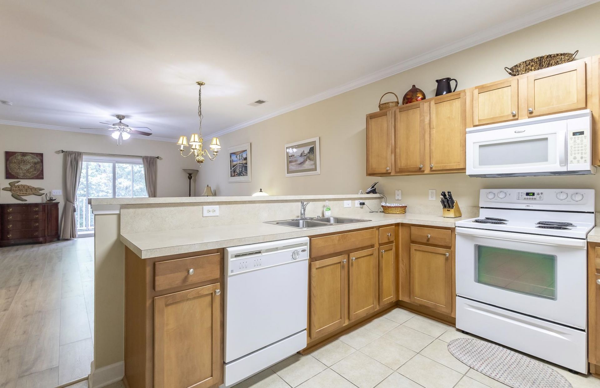 6253 Catalina Dr.  Photo 13