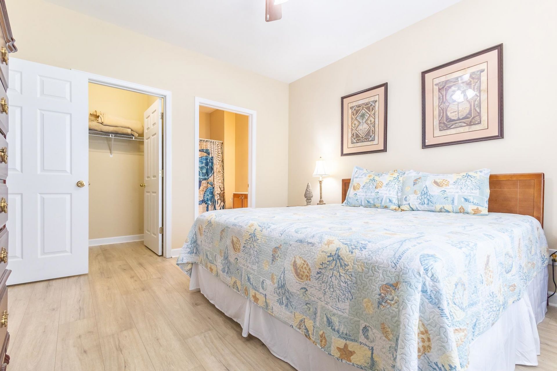 6253 Catalina Dr.  Photo 7