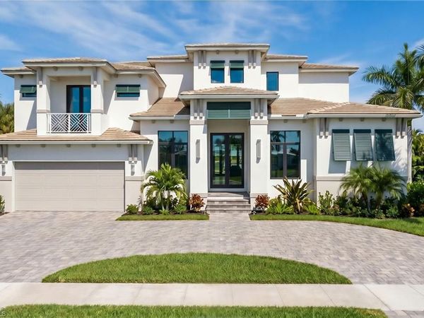 880 San Marco RD, MARCO ISLAND, FL 34145