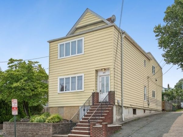35 Longview St, West Orange, NJ 07052