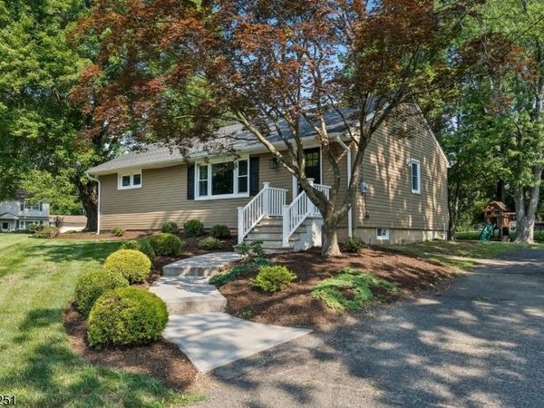 1 Berkshire St, Hanover, NJ 07981