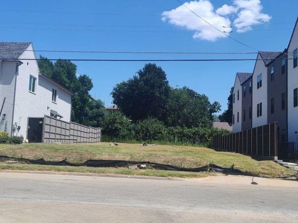 2170 Lovedale Avenue , Dallas, TX 75235