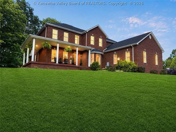 26 Cherokee Trail, Elkview, WV 25071