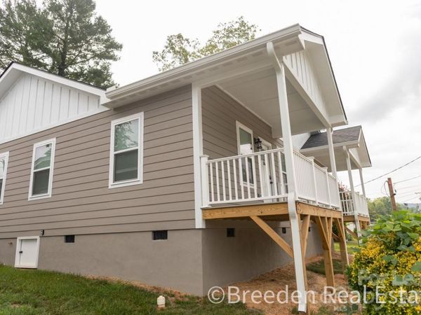 382 Harper Avenue , Lenoir, NC 28645