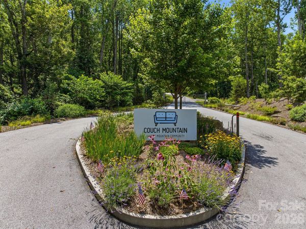 58 Mountain Grove Lane , Fletcher, NC 28732