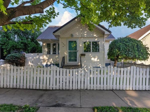 125 Linwood Street, Waterloo, IA 50702