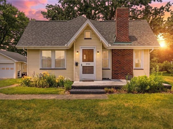1901 Line Road , New Castle, PA 16105