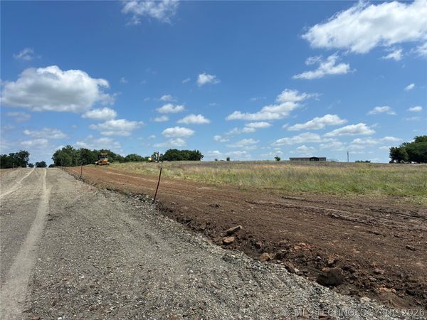 111th Street S, Coweta, OK 74429
