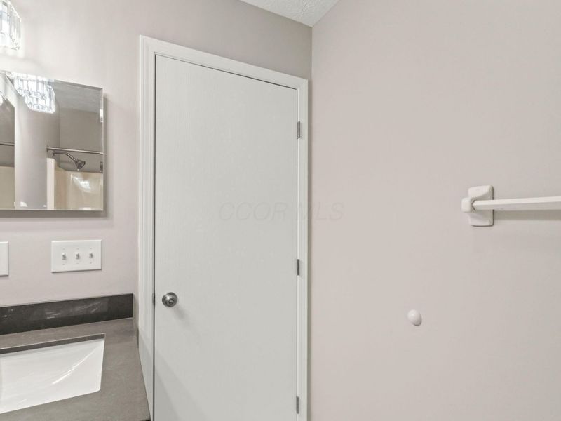 3941 Karl Road , Unit 319, Columbus, OH 43224 Photo 27