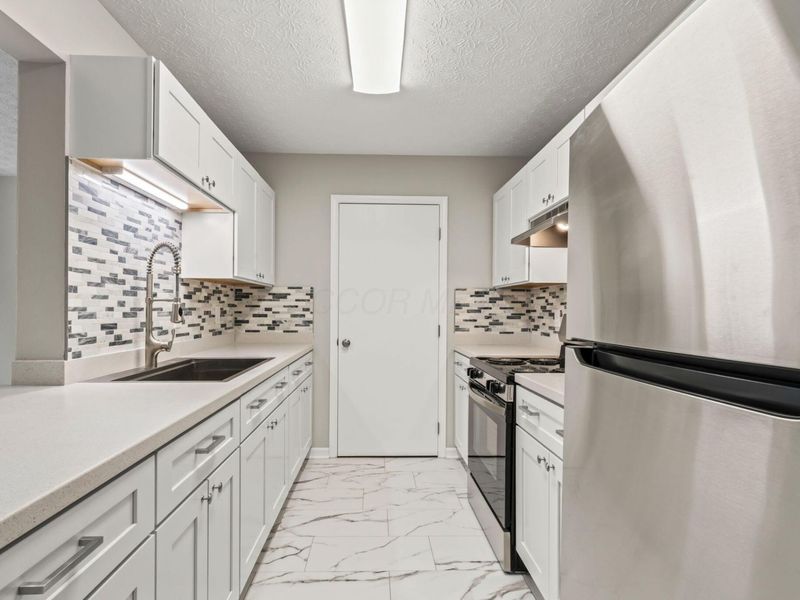 3941 Karl Road , Unit 319, Columbus, OH 43224 Photo 7