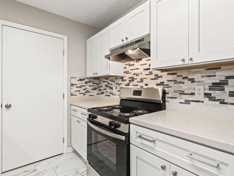 3941 Karl Road , Unit 319, Columbus, OH 43224 Photo 9