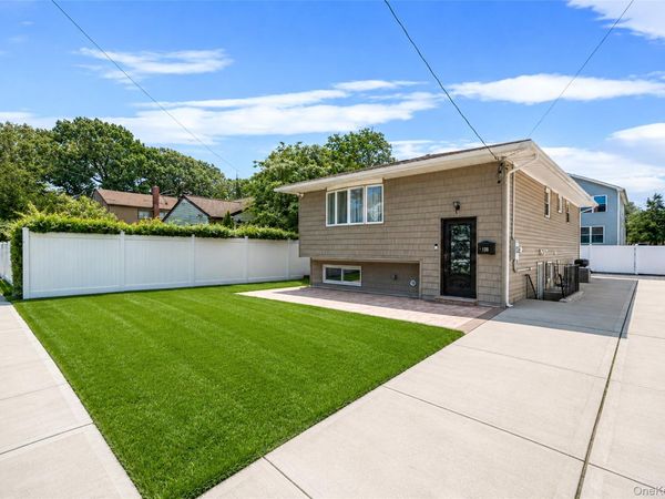 188 Frederick Avenue, Roosevelt, NY 11575