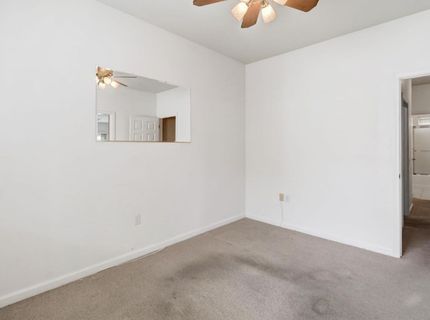 31 Aruba Cir, Sacramento, CA 95823 Photo