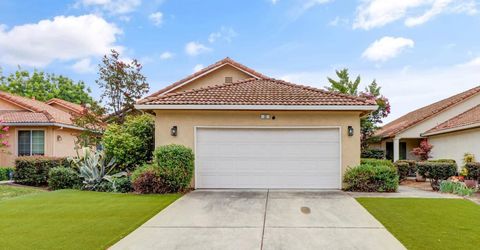 31 Aruba Cir, Sacramento, CA 95823 Photo